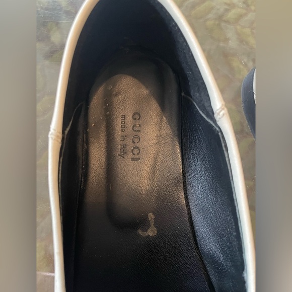 Gucci Women White Leather Loafers Horsebit Buckle - Picture 7 of 8